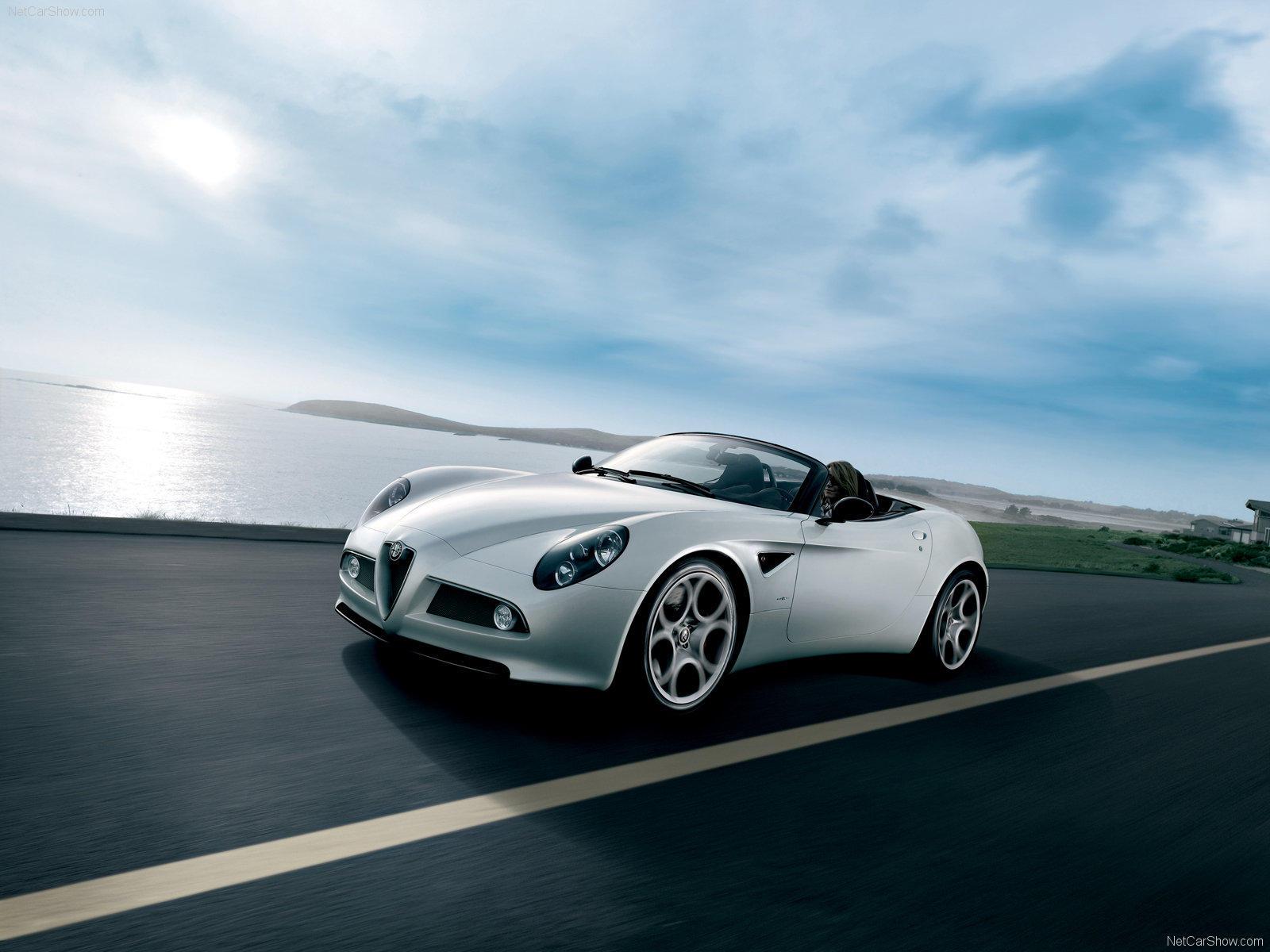 ������ ������������� ������ - 8C Spider 4.7i V8 (450Hp)