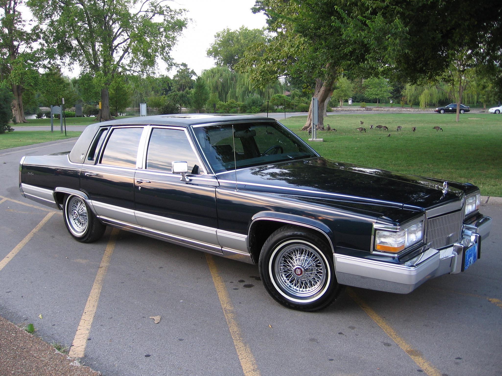 ������ ������������� ������ - Brougham 5.0 i V8 173 �.�.