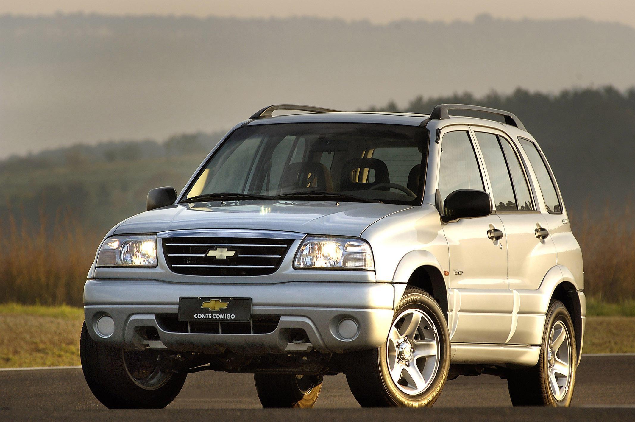 ������ ������������� ������ - Tracker 1.6 i 16V 4X4 97 �.�.