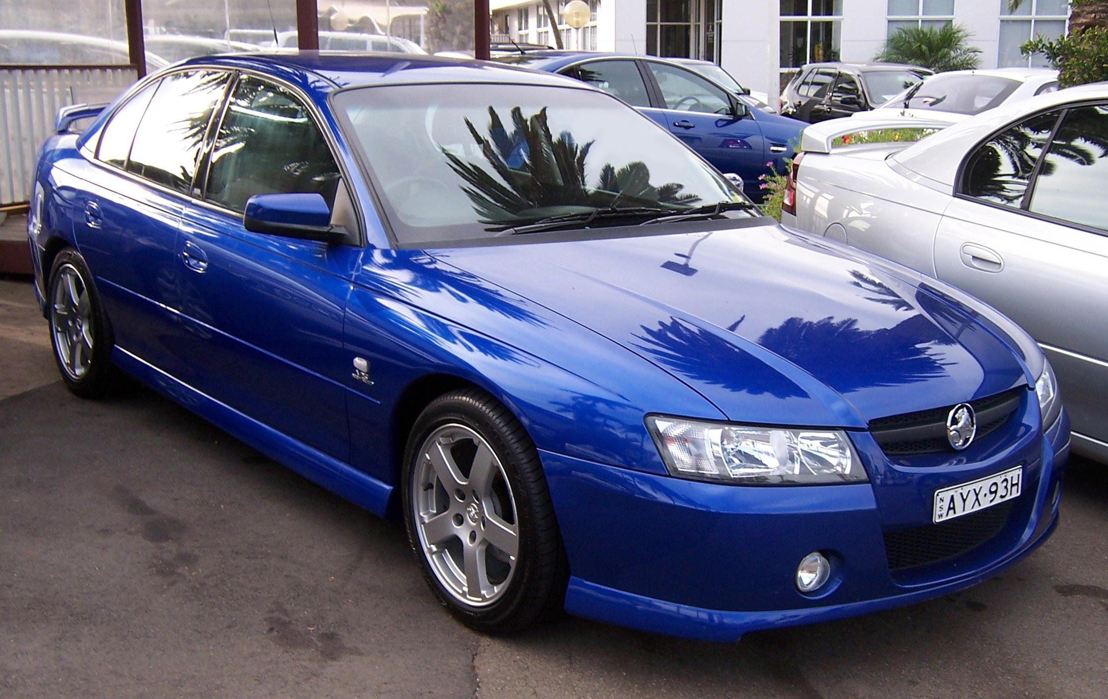 ������ ������������� ������ - Commodore 3.8 i V6 Acclaim 200 �.�.