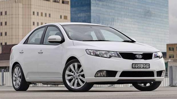 ������ ������������� ������ - Cerato I Sedan 2.0 AT (143 �.�.)