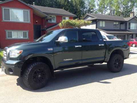 ������ ������������� ������ - Tundra II Facelift double c... 4.6 AT (310 �.�.) 4WD