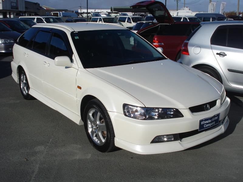 ������ ������������� ������ - Accord VI Wagon 2.3 16V 137 �.�.