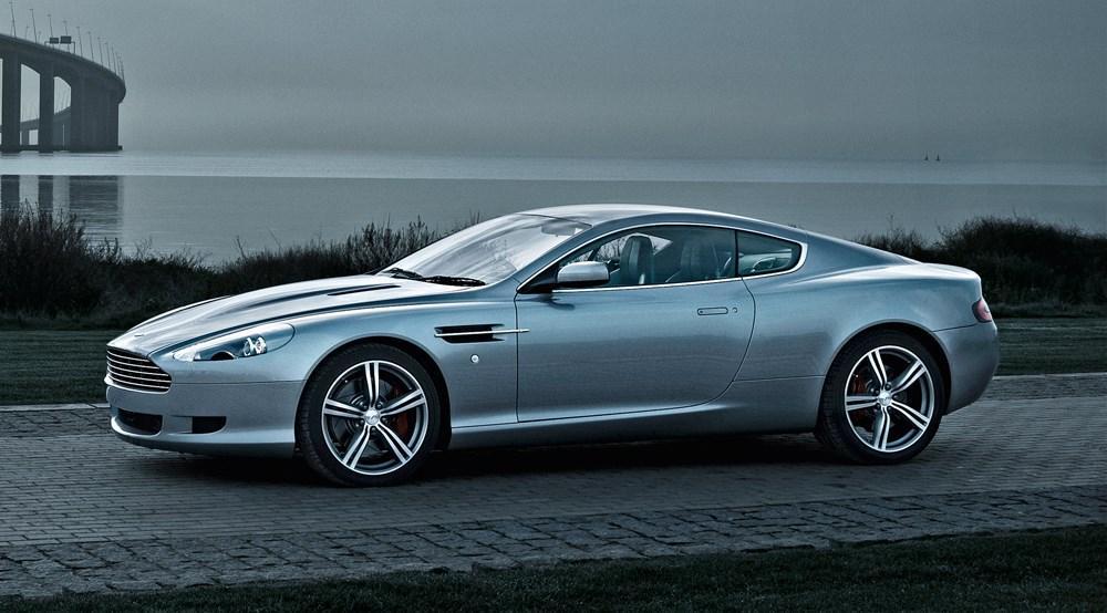 ������ ������������� ������ - DB9 I Facelift II Coupe 5.9 AT (517 �.�.)